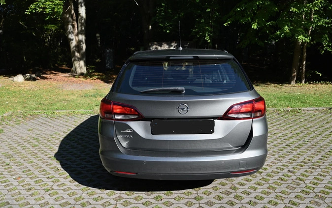 Opel Astra cena 54900 przebieg: 95950, rok produkcji 2019 z Kościerzyna małe 29